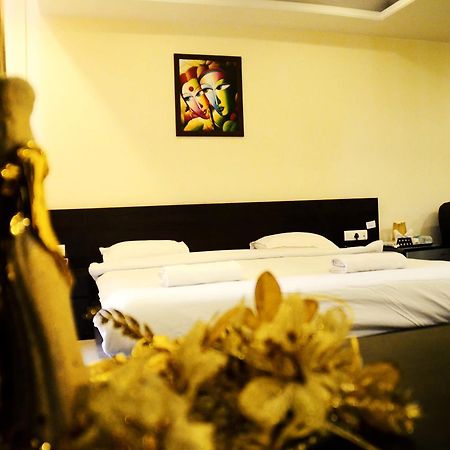 Jharsuguda Mohini Royal酒店 外观 照片