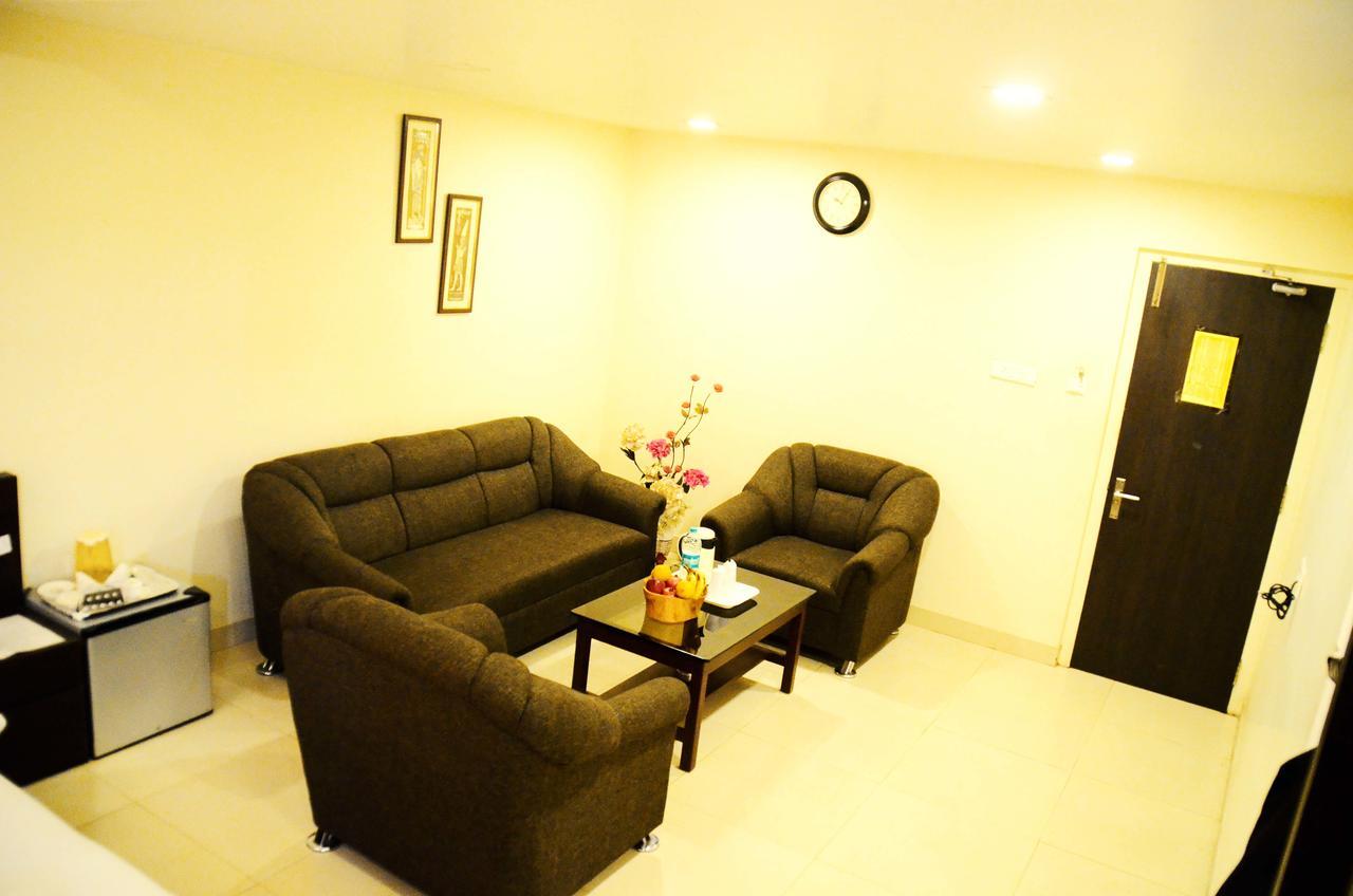 Jharsuguda Mohini Royal酒店 外观 照片